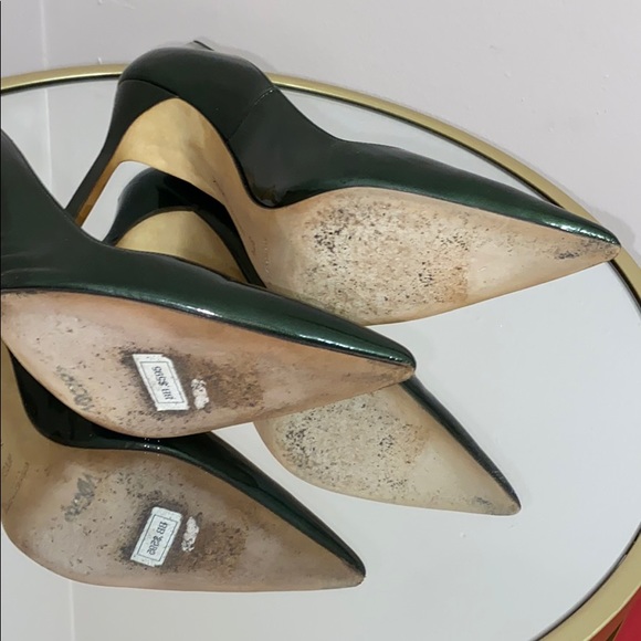 Manolo Blahnik Pointed toe heels - Picture 13 of 13